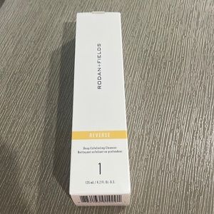 Rodan and fields deep exploration cleanser